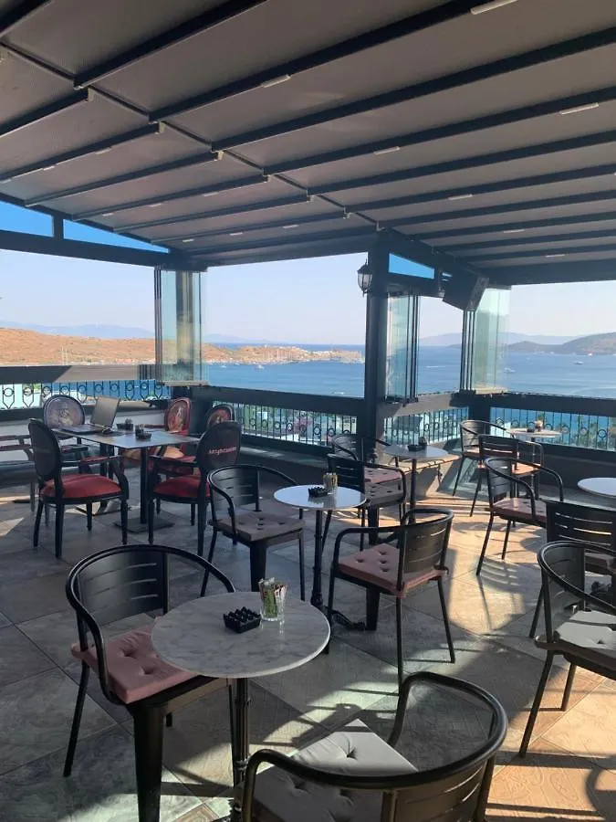 Art & Interiors Hotel Gümbet